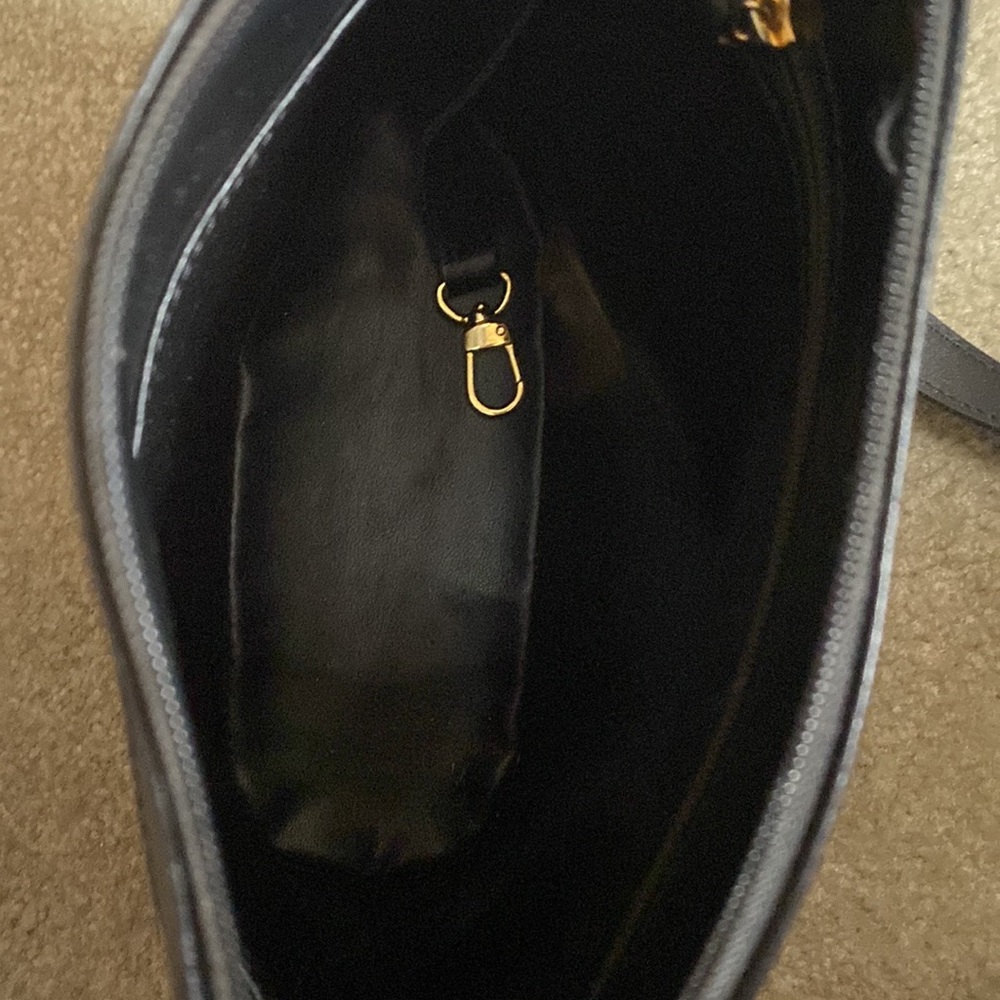 Black Longchamp crossbody bag - Picture 4 of 4